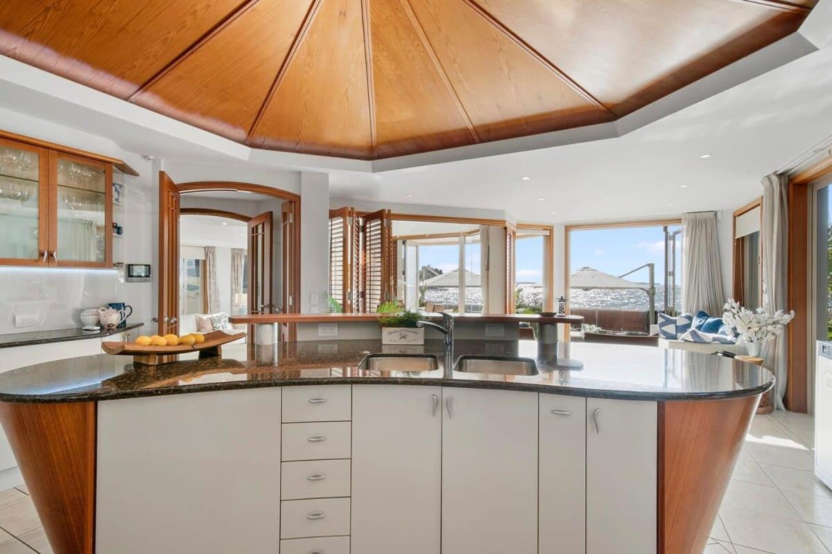 Takapuna Beachfront W Stunning Views Окленд Екстер'єр фото